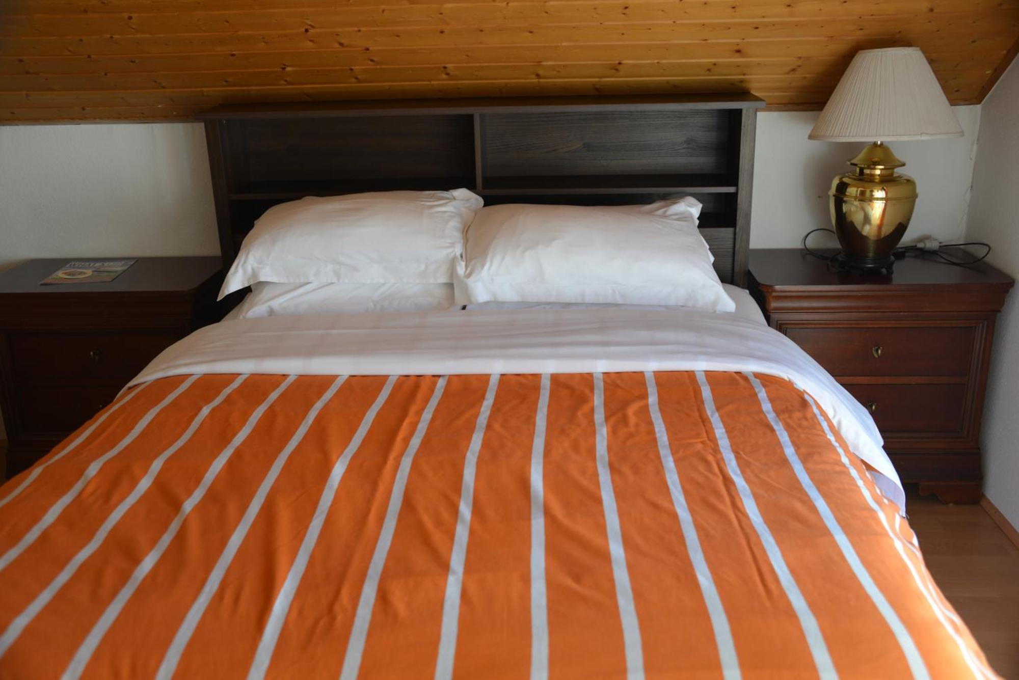 Mountain View Rooms Kindsbach Bagian luar foto